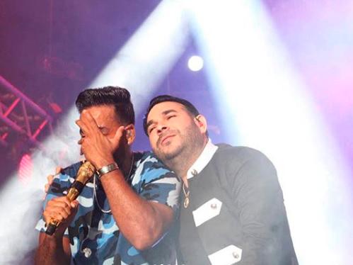 Romeo y El Chaval de la Bachata cantaron “Canalla” en SPM.