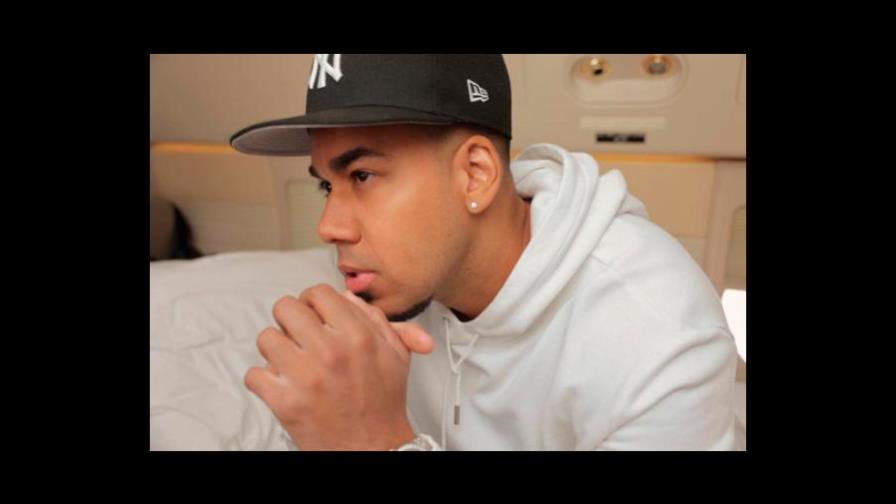 ¡Ama las versiones! Romeo Santos ahora canta un clásico de Fernando Villalona ¡Ama las versiones! Romeo Santos ahora canta un clásico de Fernando Villalona