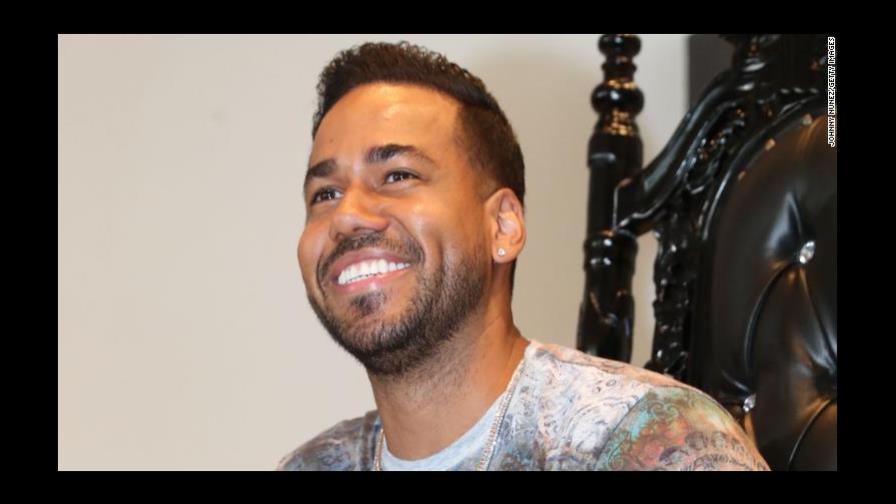 Con foto de su niñez junto a ella, Romeo Santos dedica un hermoso mensaje a su madre Con foto de su niñez junto a ella, Romeo Santos dedica un hermoso mensaje a su madre