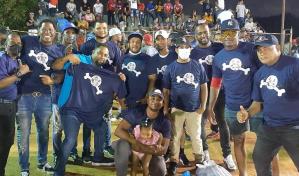 Los Mameyes ganan dos en el torneo de softbol de ligas de la provincia Santo Domingo