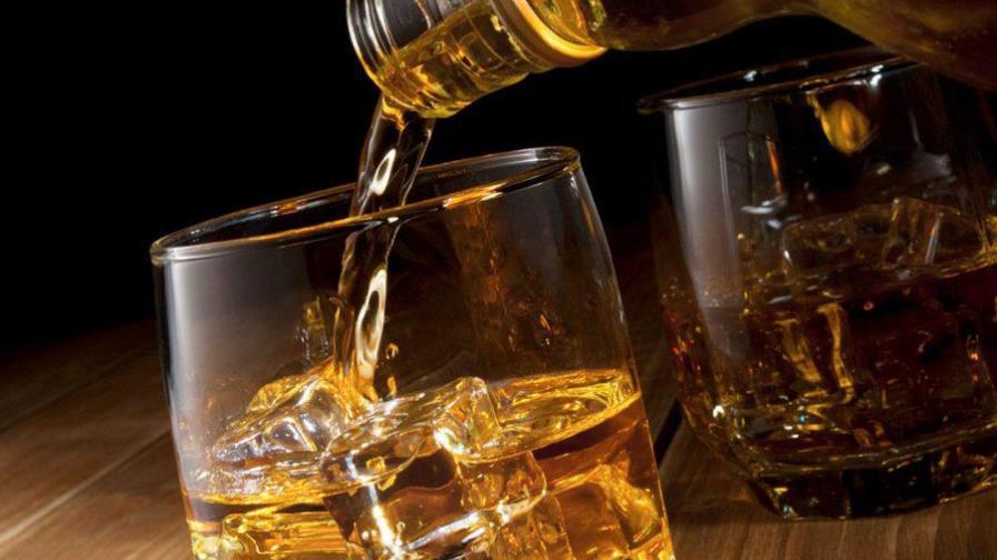 Productores de ron piden reforzar lucha contra el comercio ilícito de alcohol