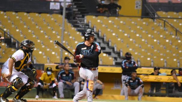 Espino, Guzmán y Ureña ponen a los Gigantes 2-0 sobre las Águilas en la final
