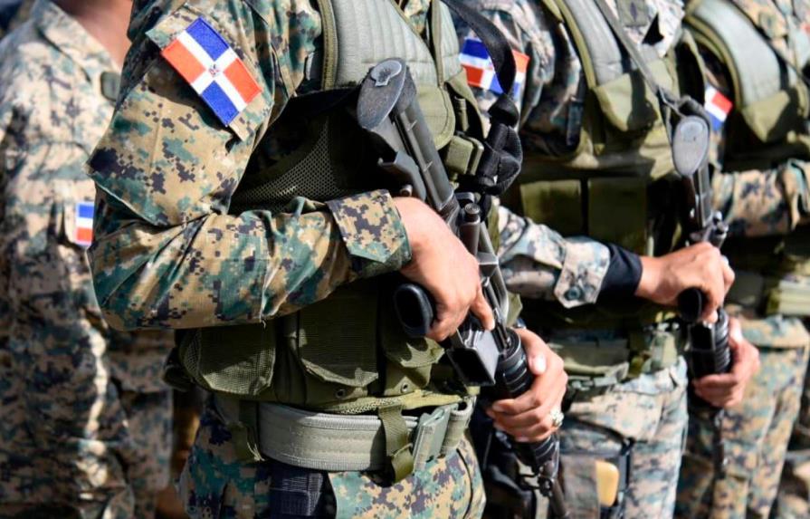 Ejército advierte delincuentes utilizan indumentaria militar para atracar en pueblos del Cibao
