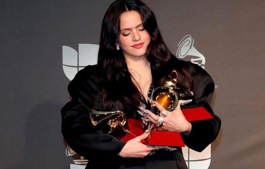 El fenómeno de Rosalía arrasa en los Latin Grammy