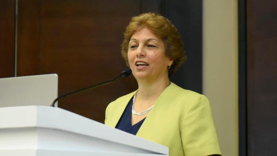 Dominicanos pierden confianza en instituciones y en la gestión de Danilo Medina 