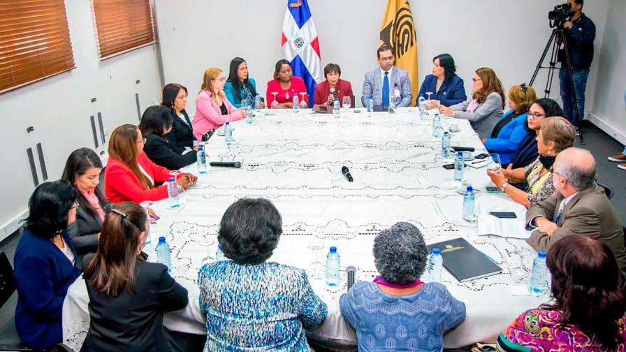 Organizaciones respaldan intimación a partidos por incumplimiento de cuota de género