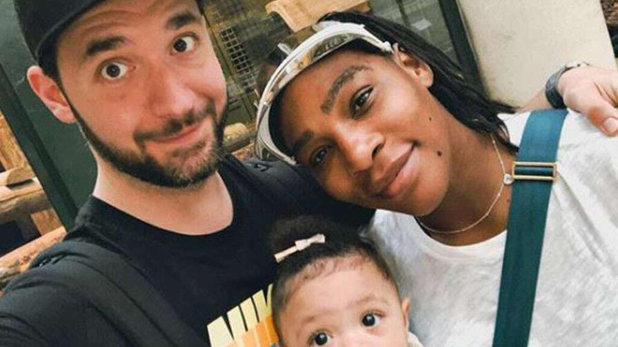 El esposo de Serena Williams y cofundador de Reddit deja la junta y pide un sustituto negro El esposo de Serena Williams y cofundador de Reddit deja la junta y pide un sustituto negro