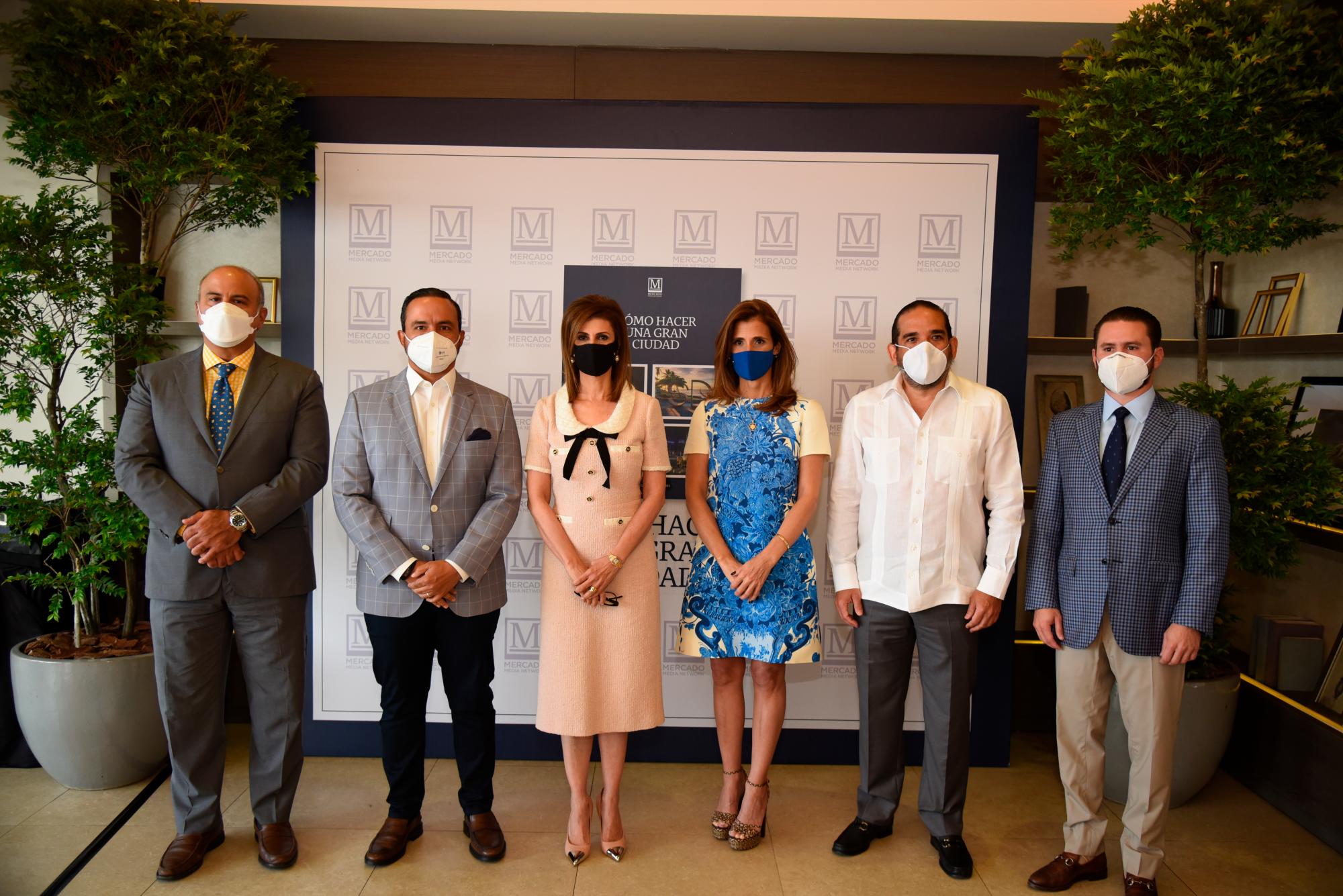 Héctor José Rizek, Javier Tejada, Patricia De Moya, Ligia Bonetti, Manuel Pozo Perelló y Guillermo Julián.