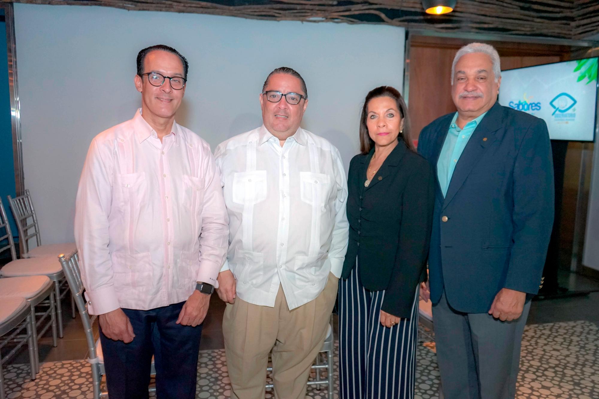 Ruben Alfonseca, Federico Marcos, Patria de Musa y Pedro Musa.