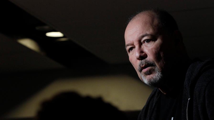 Rubén Blades se une a miles de puertorriqueños que piden renuncia de Rosselló