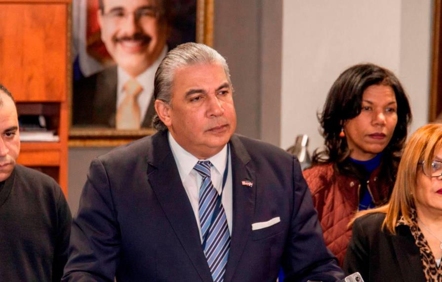 Consulado Dominicano en NY asistirá sobre nuevas medidas de carga pública en EEUU