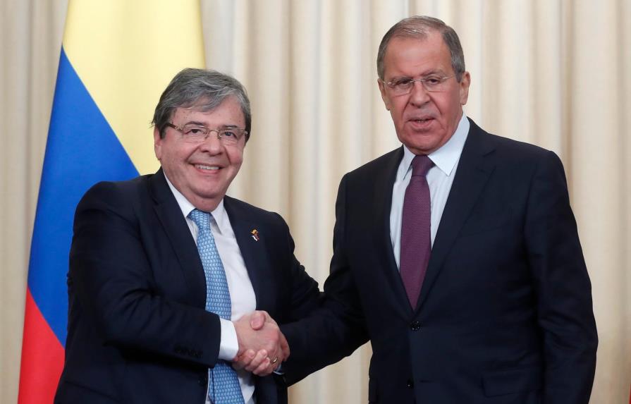 Rusia aborda con Colombia posibles nuevos suministros de armas