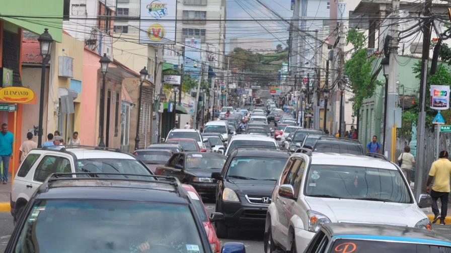 Choferes de Santiago aumentan pasaje para obtener su doble sueldo Choferes de Santiago aumentan pasaje para obtener su doble sueldo