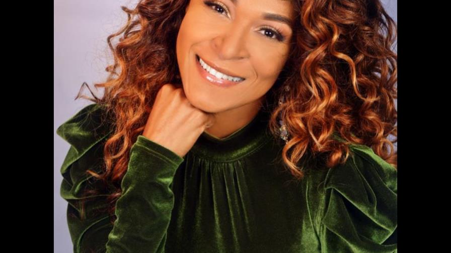 Ruth La Cantante le canta al “Caballero engaño”