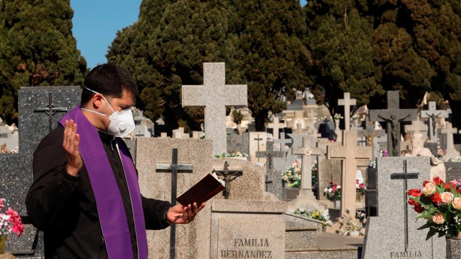 España registra 932 muertos en un día y se sitúa en casi 11.000 víctimas