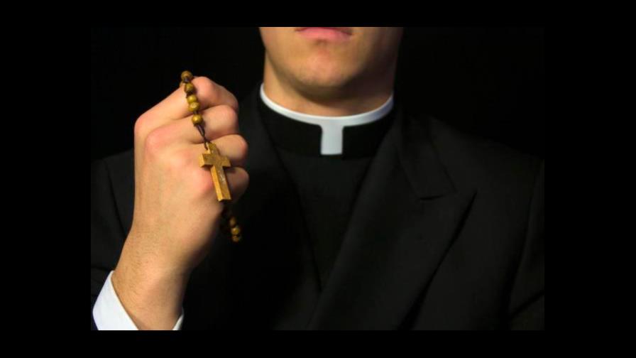 Apresan en Panamá a un sacerdote por delitos sexuales contra menor de 5 años 