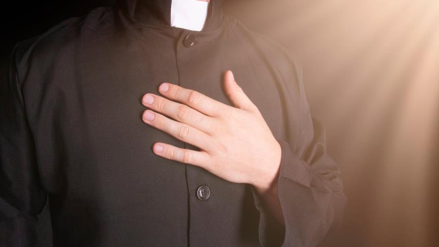 Diócesis en EE.UU. identifican a más de mil sacerdotes acusados de abuso