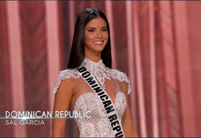 Ex Miss RD Universo Sal García estuvo varada en México 