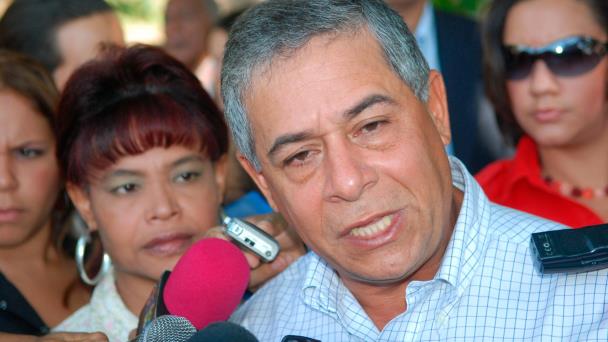 Roberto Salcedo renuncia del PLD por la desaparición progresiva de los valores dentro del partido