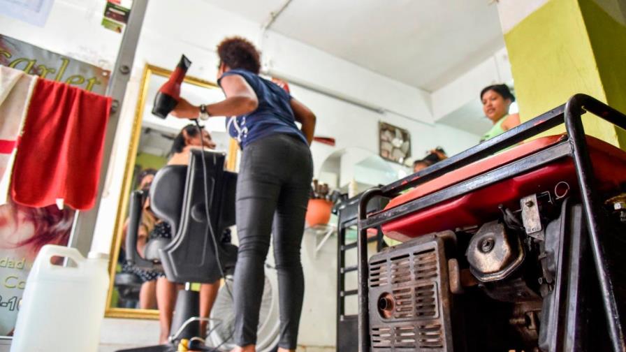 Danilo incluye en programas FASE a restaurantes, estéticas, trabajadores universitarios y otros