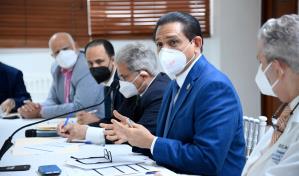 Ministerio de Salud y el CMD acuerdan vacunar a niños entre 5 y 11 años contra el COVID-19