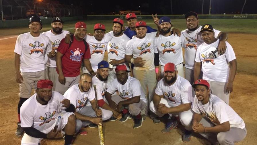 Pa´Gozá, Centro, Tiburones y Naco están en cuartos de final de la liga San Jerónimo