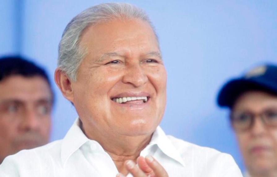 Nicaragua otorga nacionalidad a expresidente salvadoreño Sánchez Cerén, solicitado por la justicia 