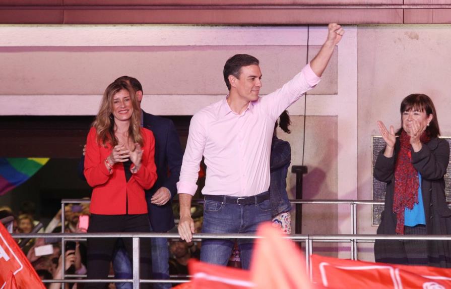 El PRM felicita a Pedro Sánchez por triunfo del PSOE en España