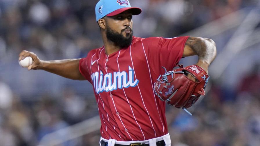 Sandy Alcántara recibe a los Bravos de Atlanta y a Huáscar Ynoa