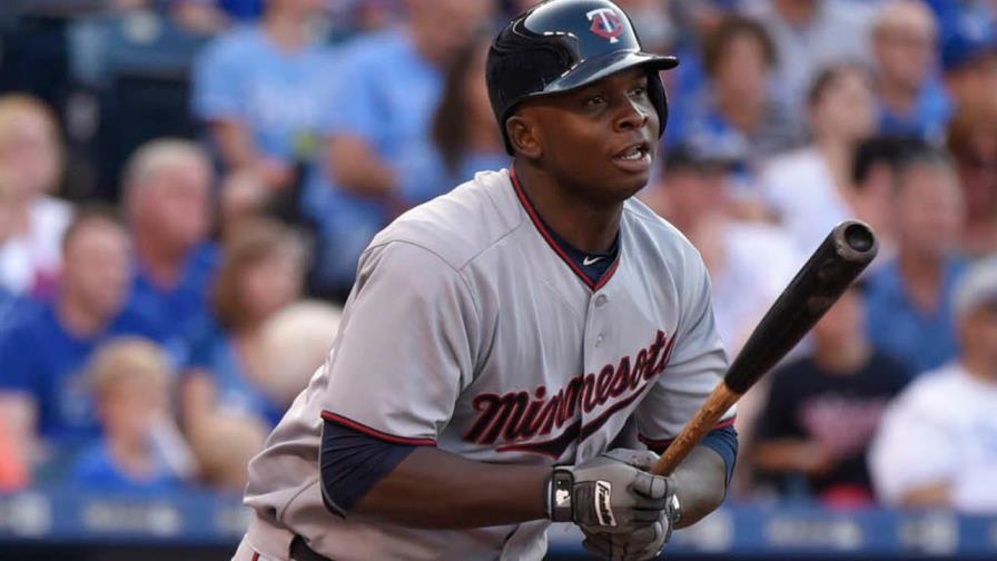 2-1. Sanó inicia triple play en triunfo de los Mellizos 2-1. Sanó inicia triple play en triunfo de los Mellizos