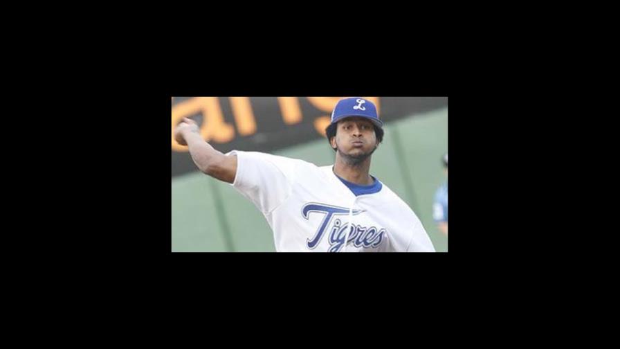 Ervin Santana regresa al Licey y participará en round robin de la pelota invernal Ervin Santana regresa al Licey y participará en round robin de la pelota invernal