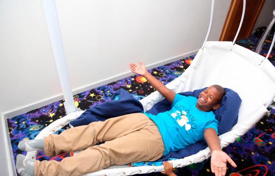 CAID realiza actividades simultáneas en centros con mensajes de inclusión por el autismo  