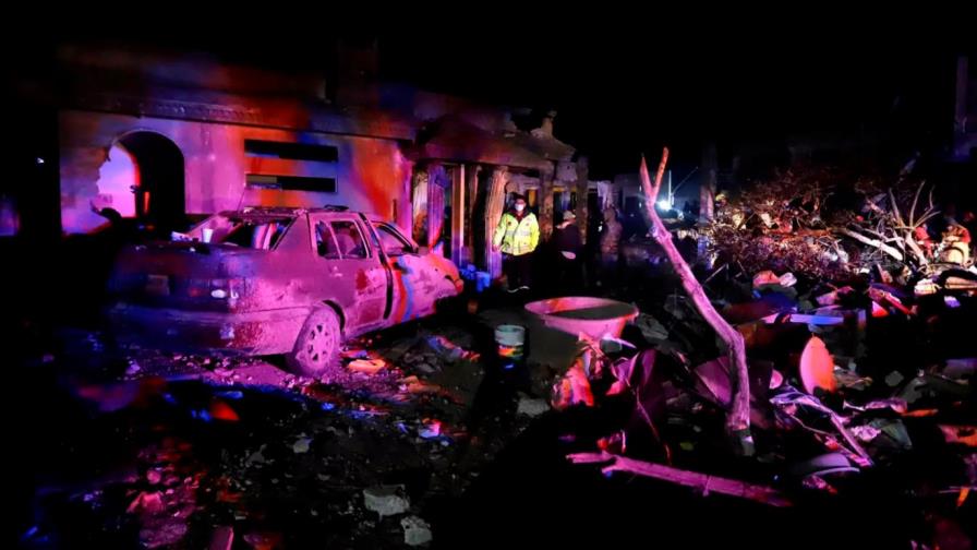 Seis muertos y 18 heridos por explosión de un taller de pirotecnia en México Seis muertos y 18 heridos por explosión de un taller de pirotecnia en México