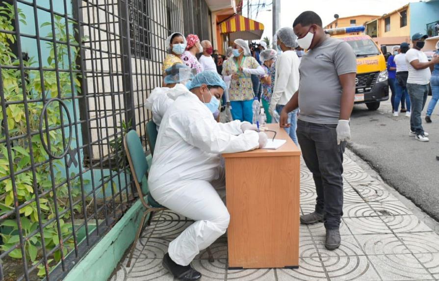 Salud Pública interviene barrios de Santo Domingo Este