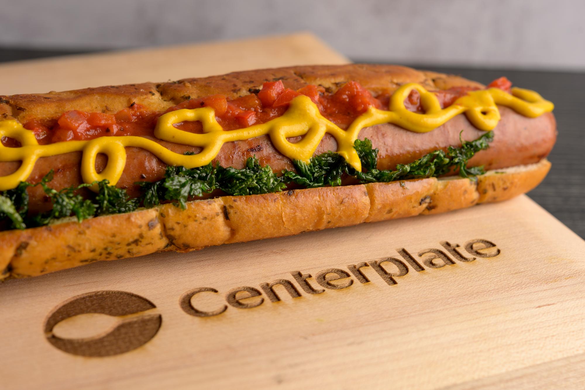 Centerplate Cuban Dog Hori