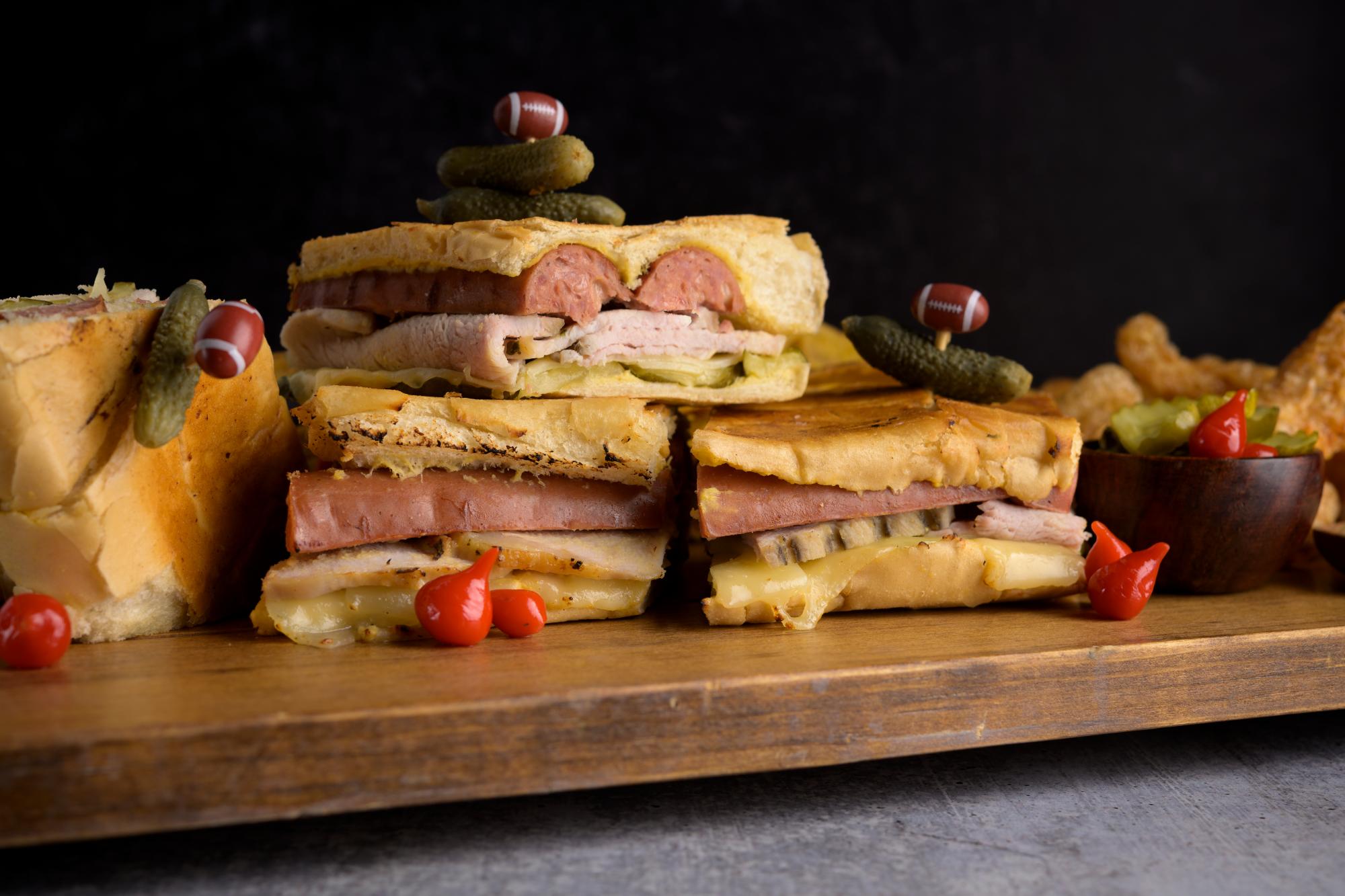 Centerplate Cubano Sausage Hori
