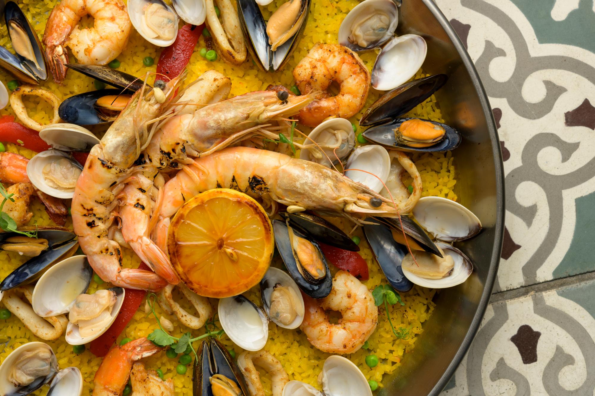 Centerplate Seafood Paella Hori
