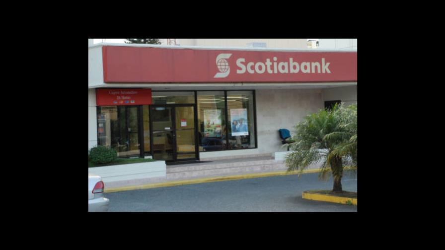 Scotiabank vende Scotia Crecer AFP y negocio de seguros