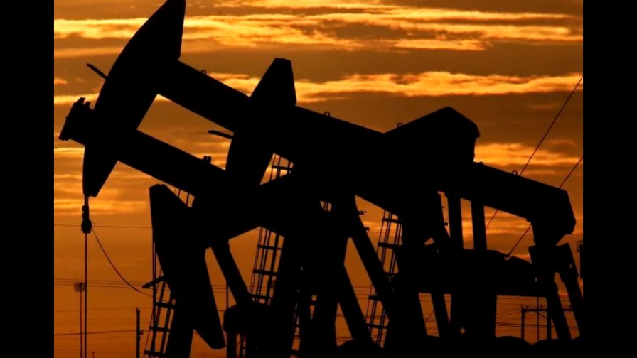 El petróleo de Texas sube 2,7 % y cierra en 68,29 dólares el barril