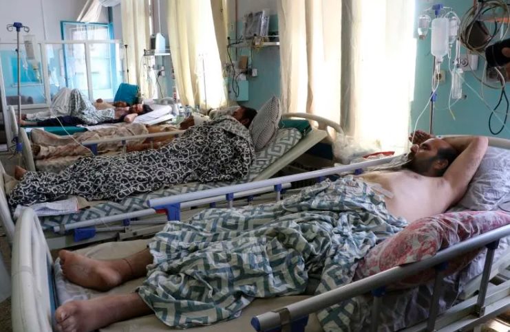OMS busca alternativas a aeropuerto de Kabul para hacer llegar ayuda médica