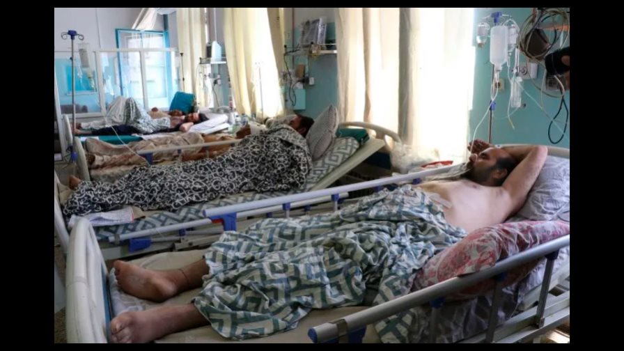 OMS busca alternativas a aeropuerto de Kabul para hacer llegar ayuda médica