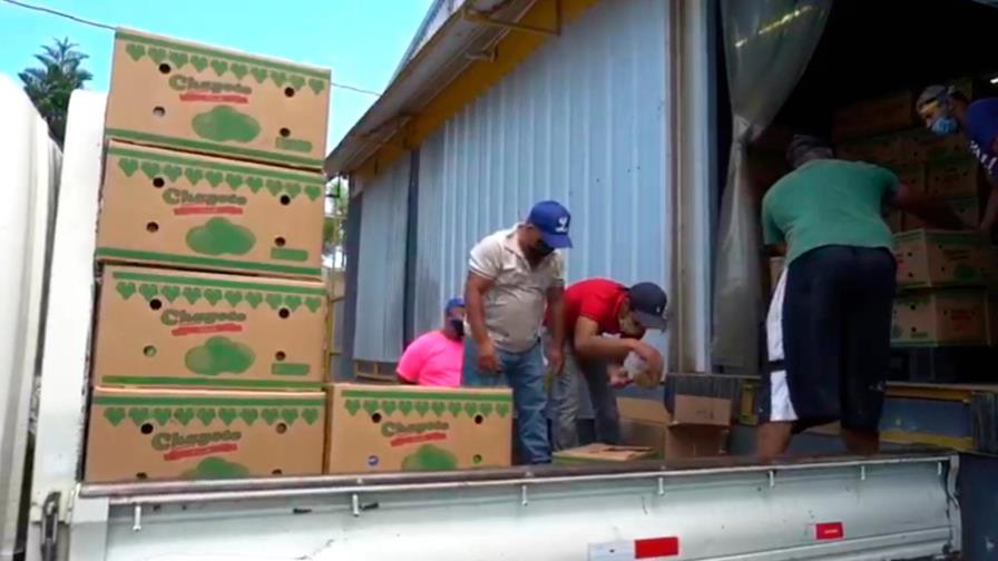 Alcaldía de La Vega entrega dos mil raciones alimenticias a familias de escasos recursos Alcaldía de La Vega entrega dos mil raciones alimenticias a familias de escasos recursos