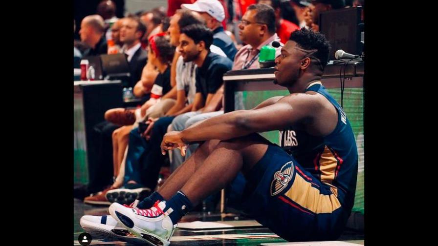 Video de primer bloqueo de Zion Williamson en NBA fue vendido en 100 mil dólares