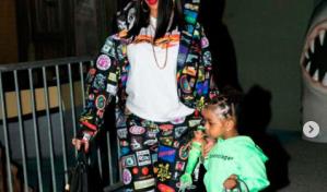 ¿Qué pasa cuando Cardi B deja que su hija la maquille?