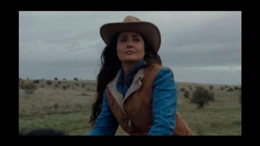 ¡Primer vistazo a Salma Hayek y Angelina Jolie en Eternals, lo nuevo de Marvel! ¡Primer vistazo a Salma Hayek y Angelina Jolie en Eternals, lo nuevo de Marvel!