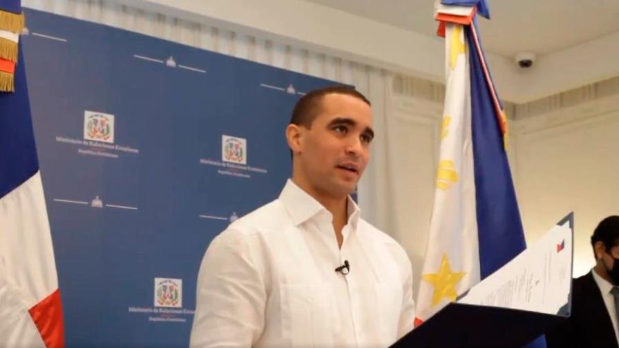 Nuevos embajadores presentan Copias de Estilos de las Cartas Credenciales al Mirex Nuevos embajadores presentan Copias de Estilos de las Cartas Credenciales al Mirex