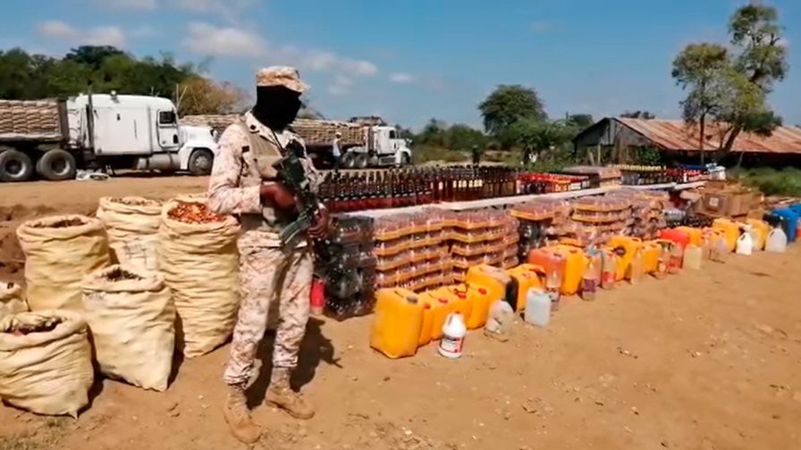 Decomisan en la frontera miles de litros de bebidas alcohólicas de contrabando