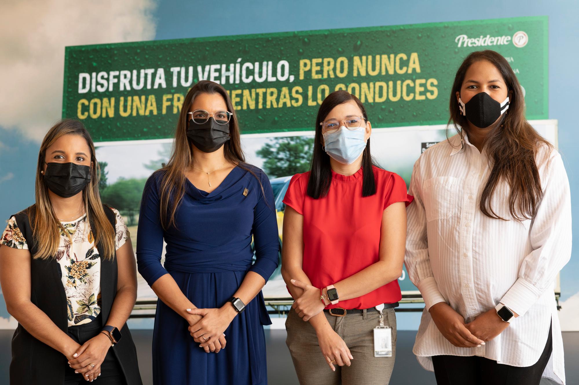 Marlene Olivo, Paola Soto, Marielly Figueroa y Noelia Merejo.