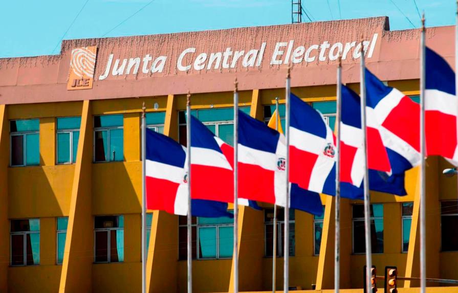 JCE pide a OEA auditar equipos del voto automatizado
