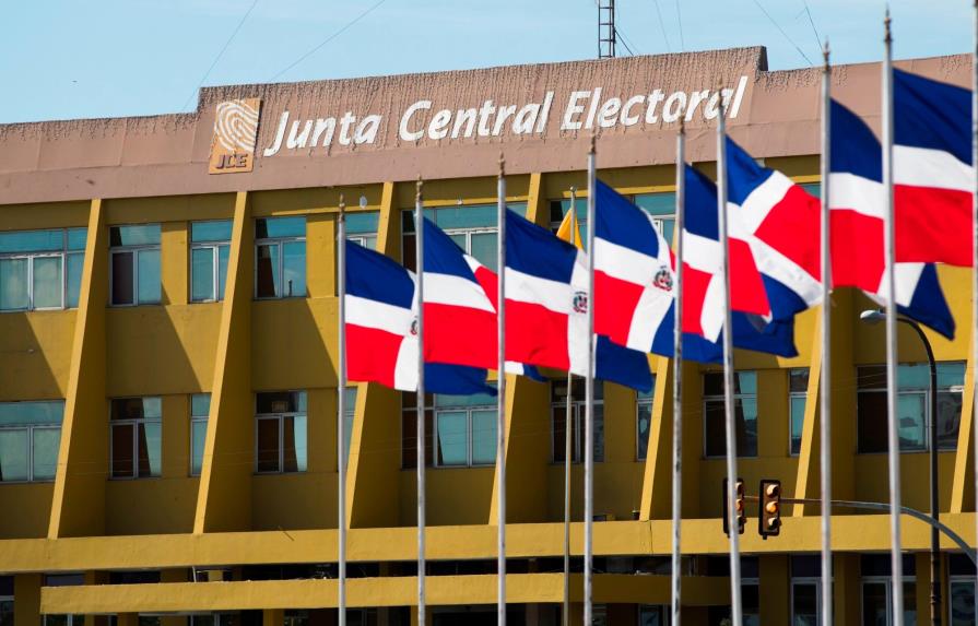 Solo ocho partidos tendrán representantes en centros de procesamiento de datos de la JCE